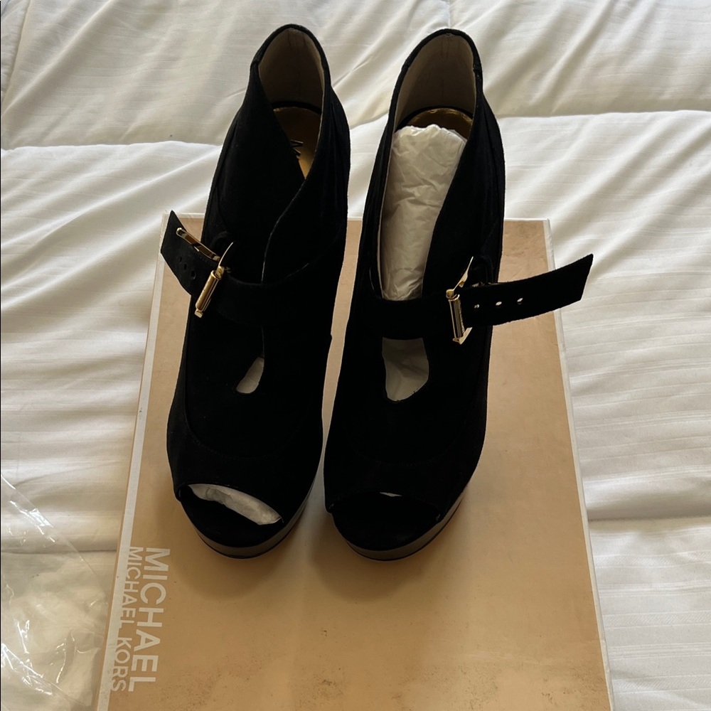Michael Kors Black Cut-Out Heels
